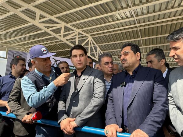 وزیر صمت از طرح ورق گرم فولاد کردستان در قروه بازدید کرد